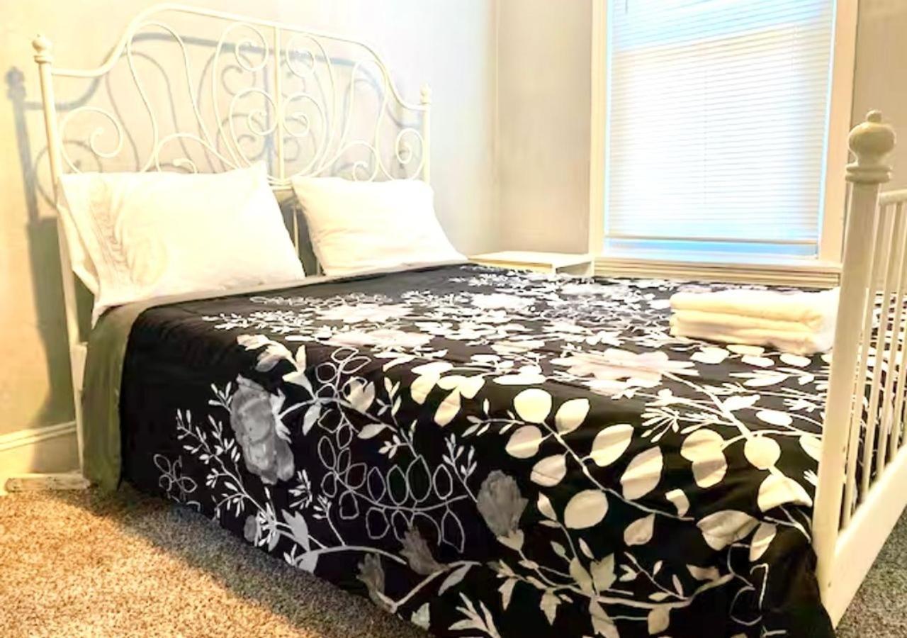 Clover 2900 - Apartment And Rooms With Private Bathroom Near Washington Ave South Philly Φιλαδέλφεια Εξωτερικό φωτογραφία