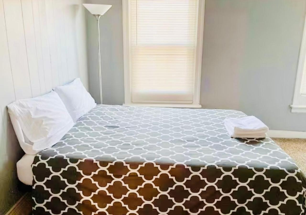 Clover 2900 - Apartment And Rooms With Private Bathroom Near Washington Ave South Philly Φιλαδέλφεια Εξωτερικό φωτογραφία
