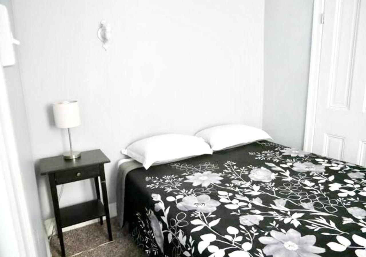 Clover 2900 - Apartment And Rooms With Private Bathroom Near Washington Ave South Philly Φιλαδέλφεια Εξωτερικό φωτογραφία