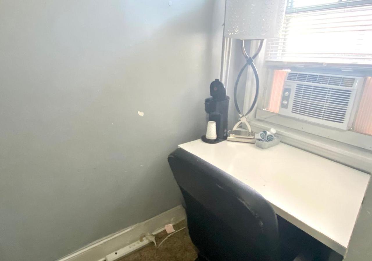 Clover 2900 - Apartment And Rooms With Private Bathroom Near Washington Ave South Philly Φιλαδέλφεια Εξωτερικό φωτογραφία