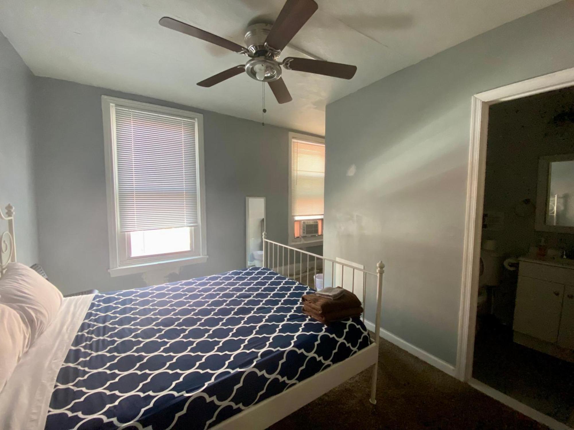 Clover 2900 - Apartment And Rooms With Private Bathroom Near Washington Ave South Philly Φιλαδέλφεια Δωμάτιο φωτογραφία